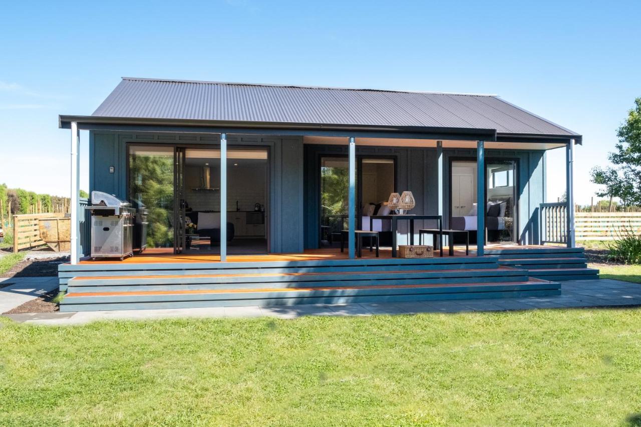 Lawn Cottages Clive Bagian luar foto